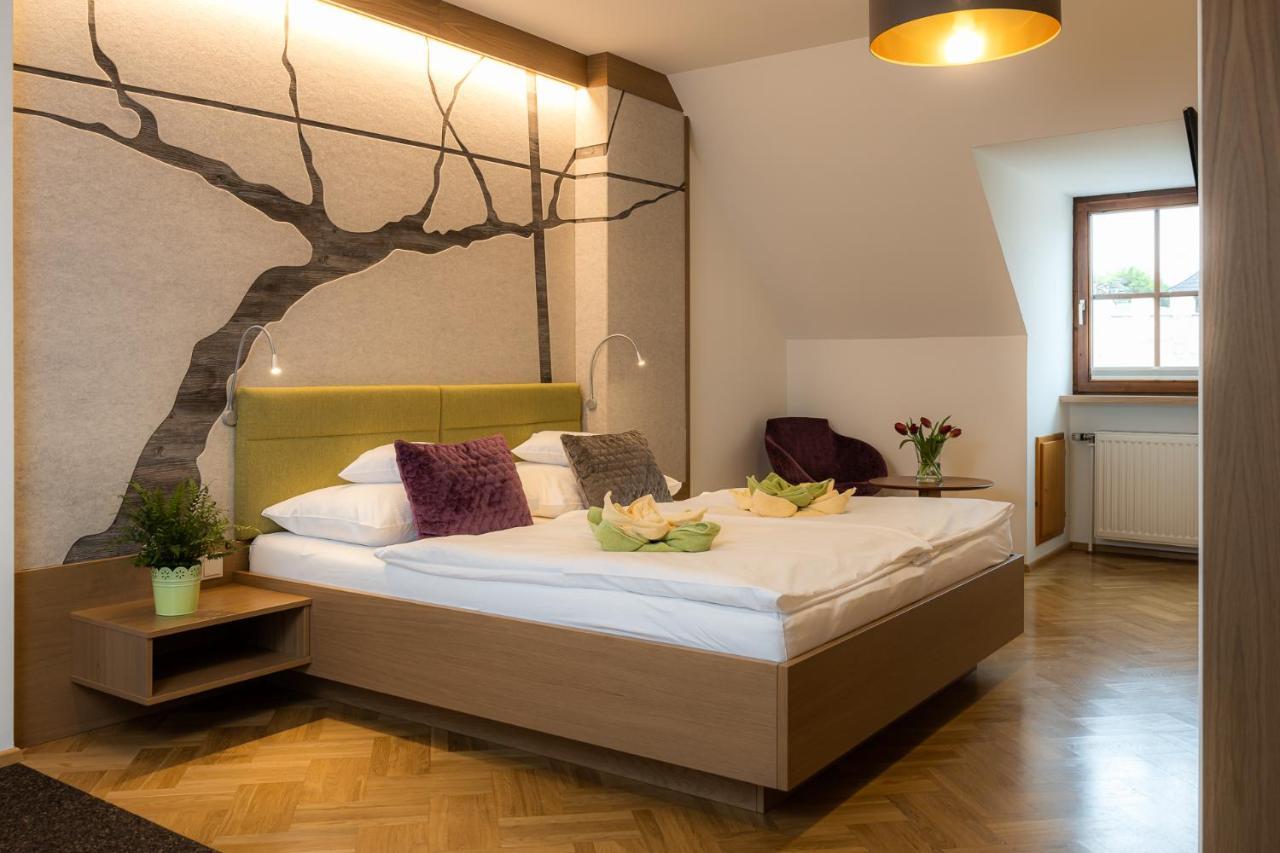Weingut Ferdl Denk Hotel Weissenkirchen in der Wachau Bagian luar foto